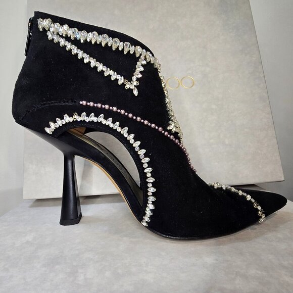 JIMMY CHOO Kendrix 100 - Suede Booties with Embroidery Black/White - Picture 5 of 15
